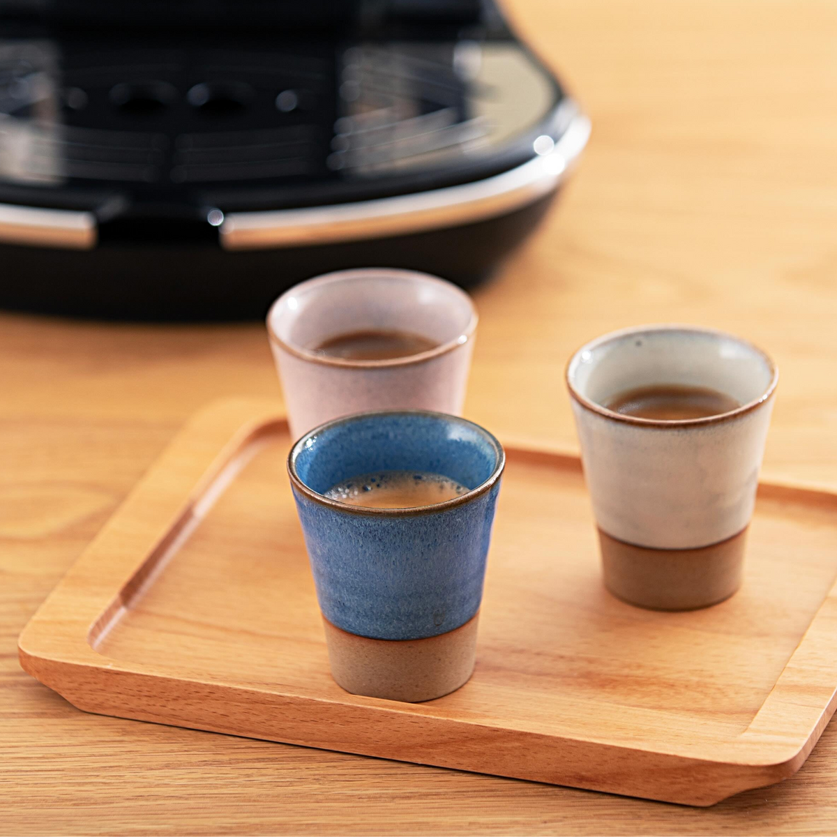 Small Cups (<150 ml)